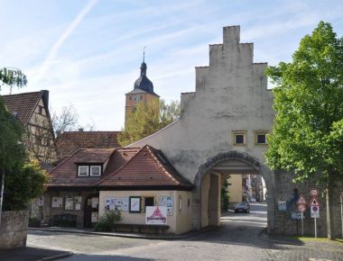 Würzburger Tor mit Torturmtheater